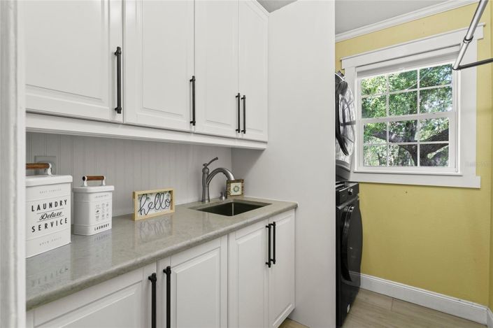 Image No.43-4 Bed House for sale