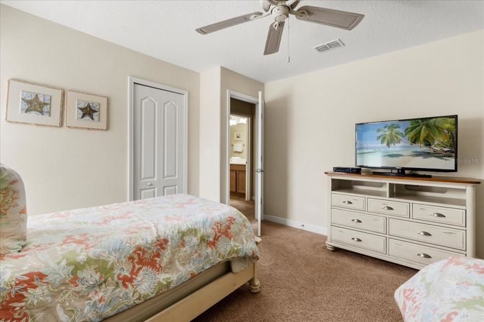 Image No.31-7 Bed House for sale