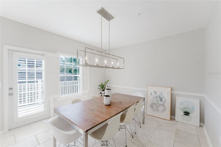 Image No.15-3 Bed Townhouse for sale