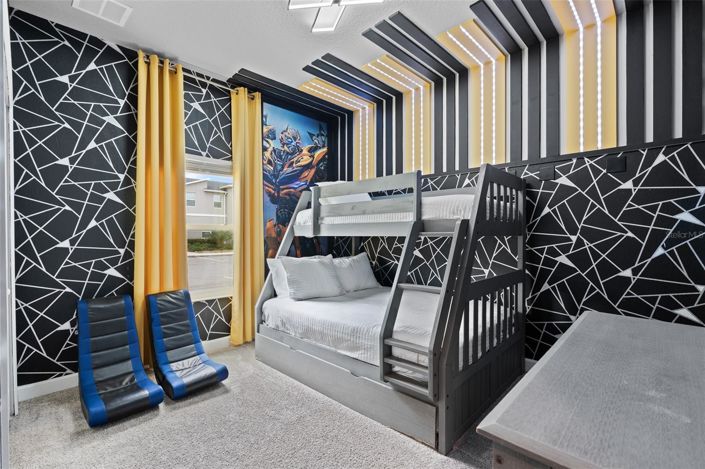 Image No.14-5 Bed Townhouse for sale