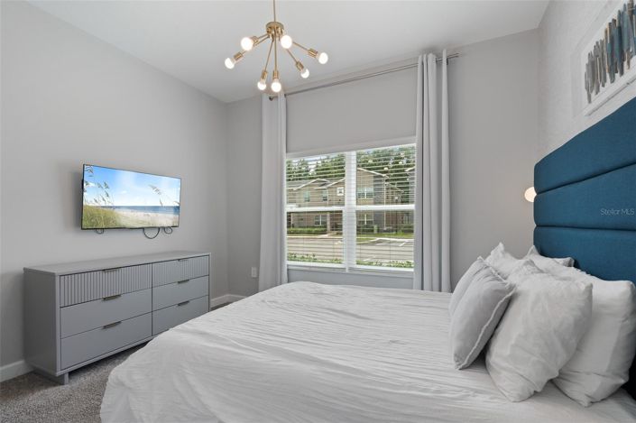 Image No.18-5 Bed Townhouse for sale