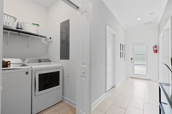 Image No.21-5 Bed Townhouse for sale