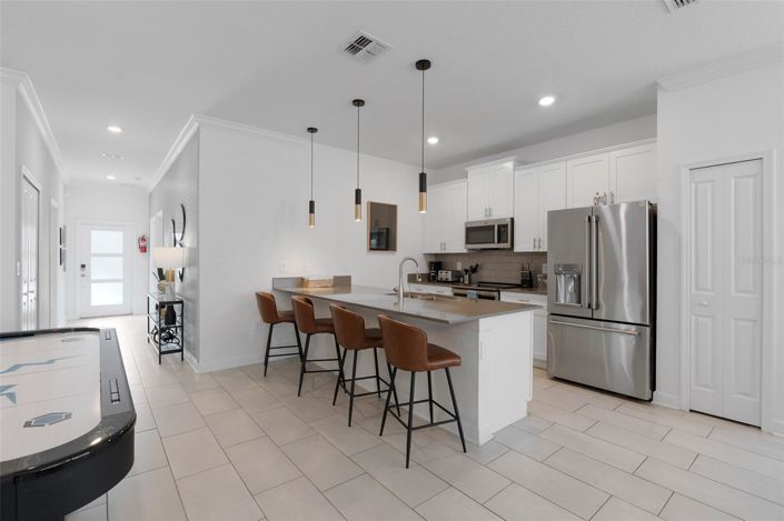 Image No.5-5 Bed Townhouse for sale