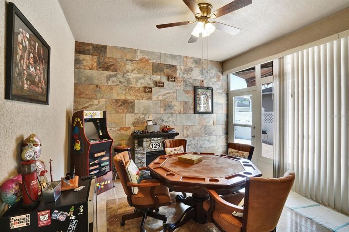 Image No.32-5 Bed House for sale