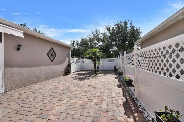 Image No.36-5 Bed House for sale