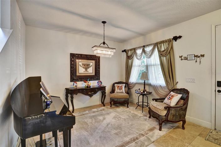 Image No.4-5 Bed House for sale