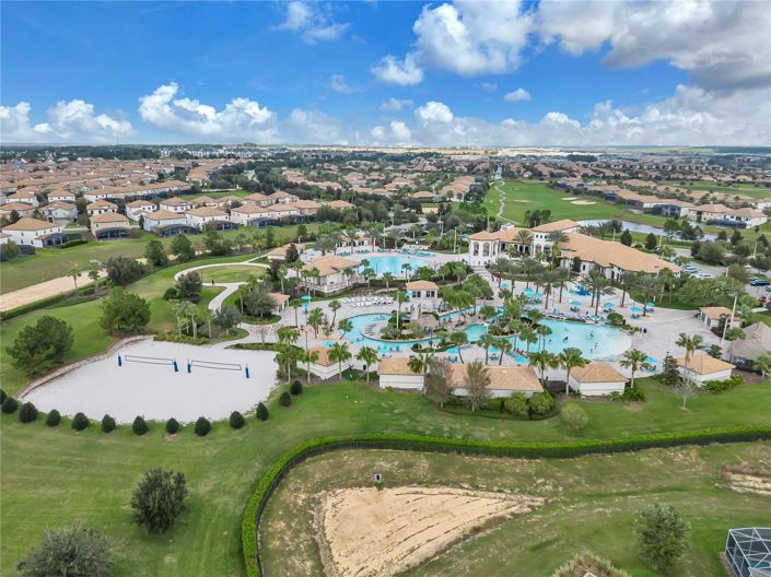 Image No.54-6 Bed House for sale