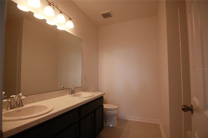 Image No.14-4 Bed House for sale