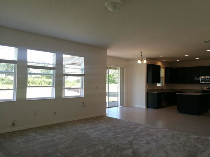 Image No.19-4 Bed House for sale