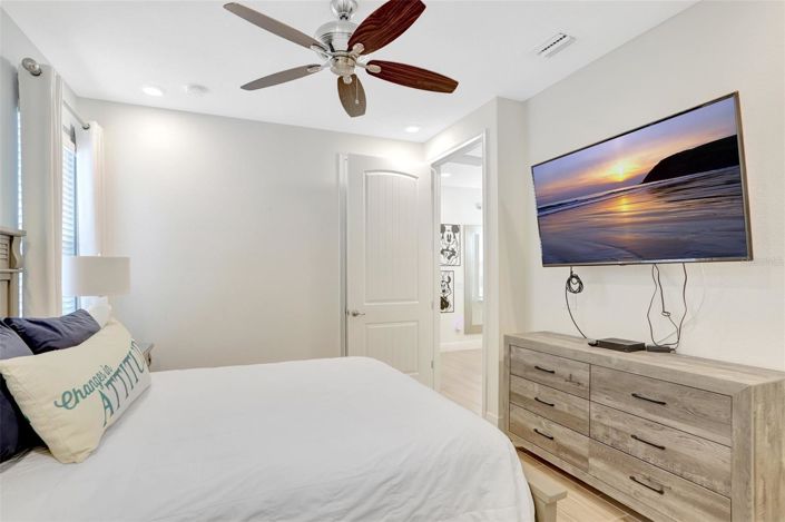 Image No.23-4 Bed House for sale