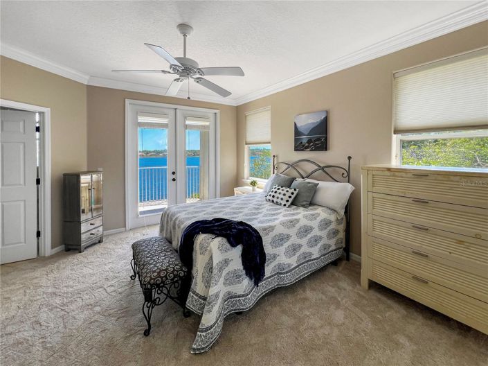 Image No.13-3 Bed Townhouse for sale