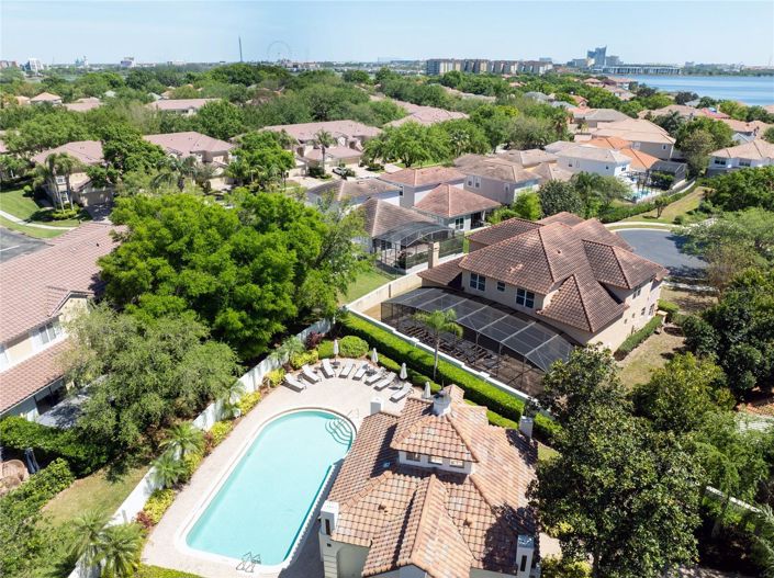 Image No.65-3 Bed Townhouse for sale