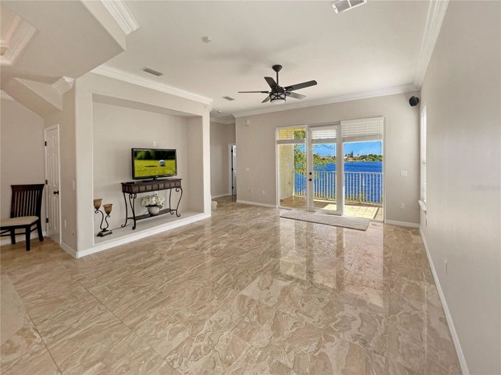 Image No.86-3 Bed Townhouse for sale