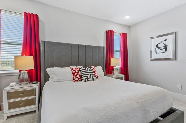 Image No.41-5 Bed House for sale