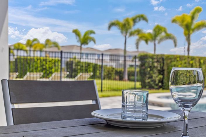 Image No.5-5 Bed House for sale