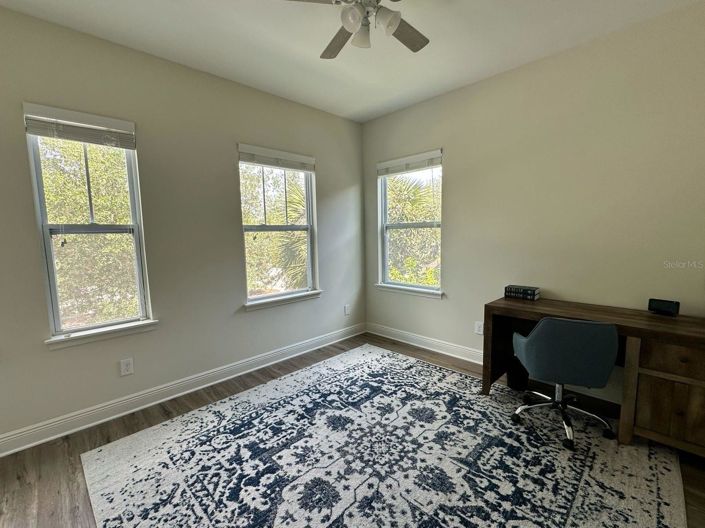 Image No.37-5 Bed House for sale