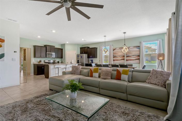 Image No.15-6 Bed House for sale