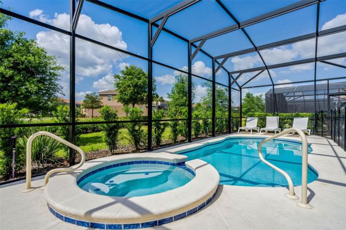 Image No.7-6 Bed House for sale