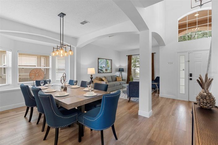 Image No.17-7 Bed House for sale