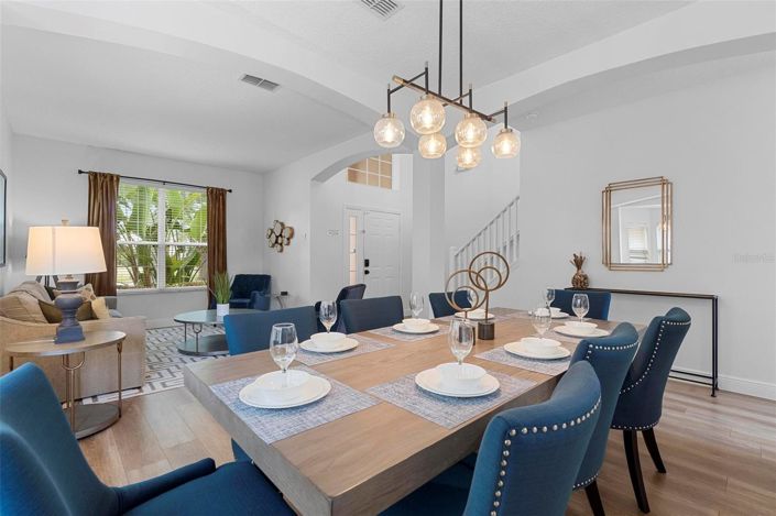 Image No.18-7 Bed House for sale