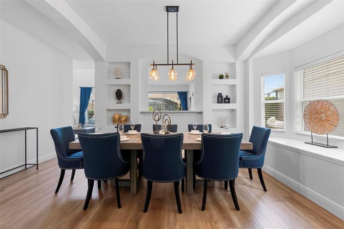 Image No.19-7 Bed House for sale