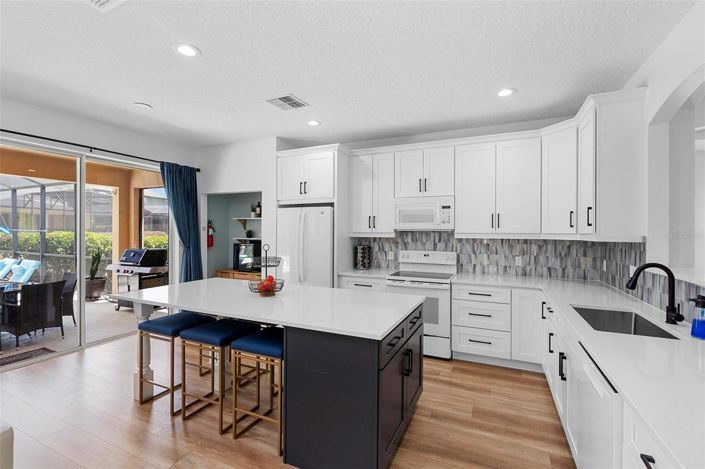 Image No.22-7 Bed House for sale