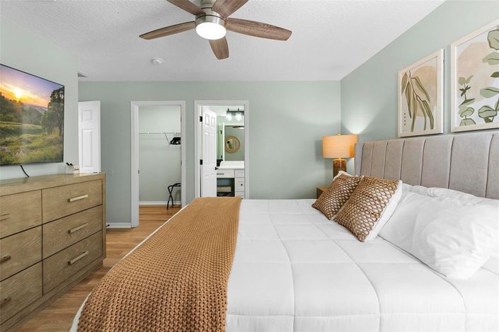 Image No.33-7 Bed House for sale