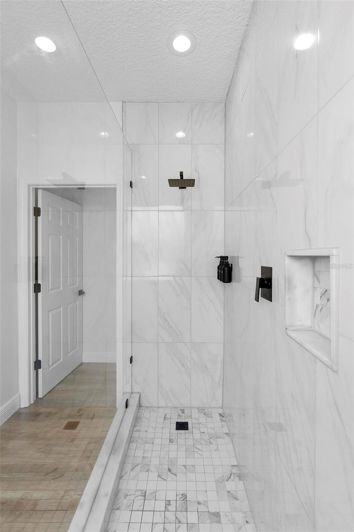 Image No.40-7 Bed House for sale