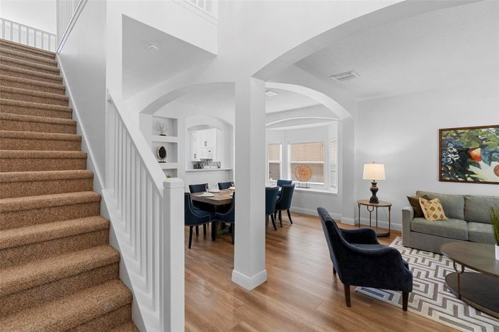 Image No.6-7 Bed House for sale