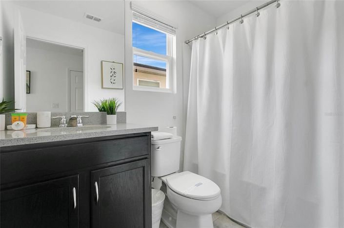 Image No.14-7 Bed House for sale