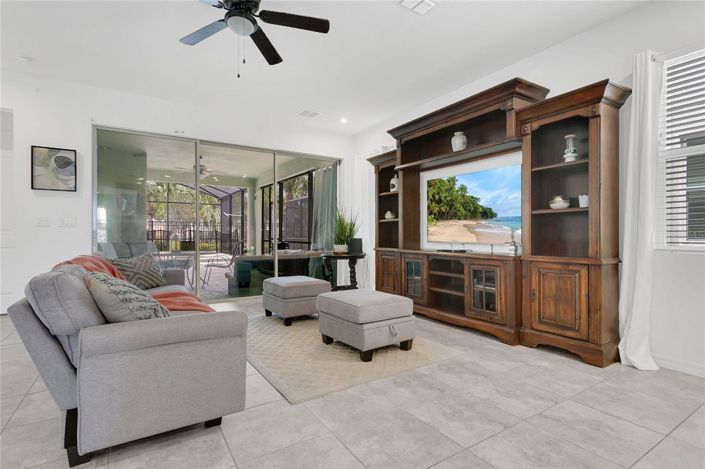 Image No.4-7 Bed House for sale