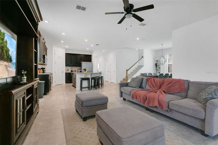 Image No.5-7 Bed House for sale