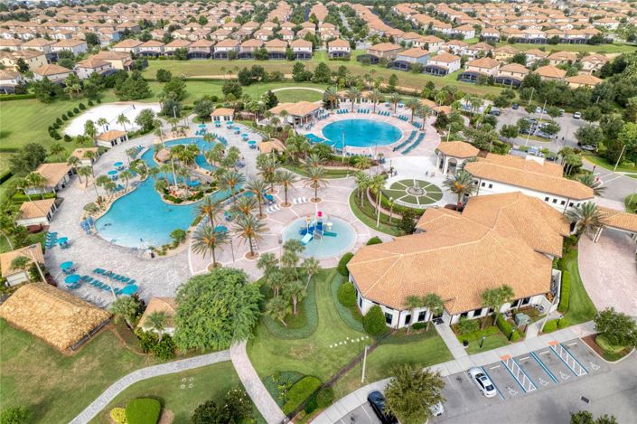 Image No.10-6 Bed House for sale