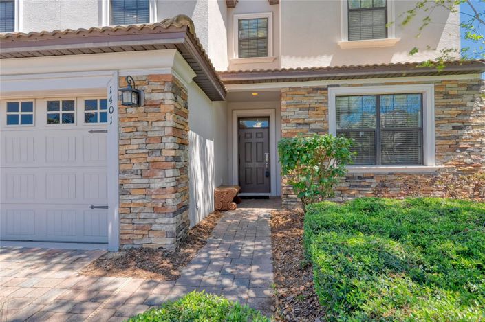 Image No.14-6 Bed House for sale