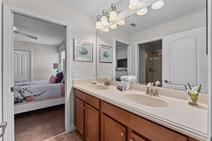 Image No.61-6 Bed House for sale