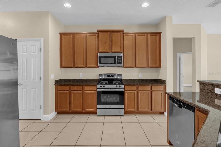 Image No.12-4 Bed House for sale