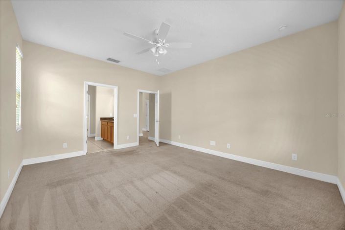 Image No.30-4 Bed House for sale