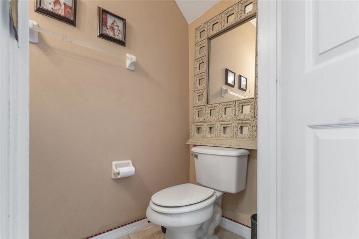 Image No.10-5 Bed House for sale