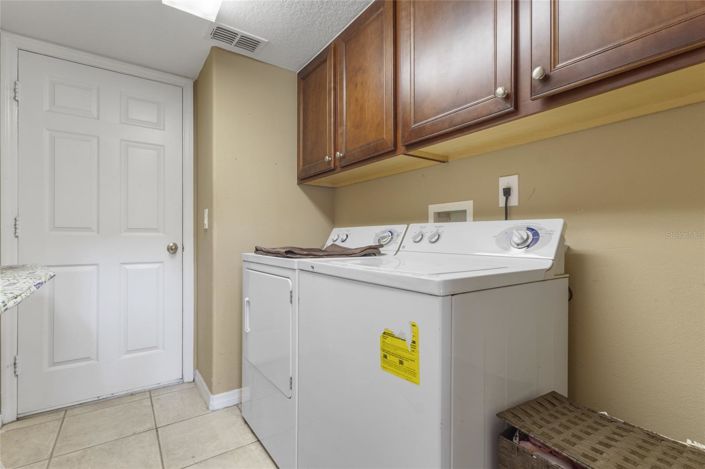 Image No.32-5 Bed House for sale