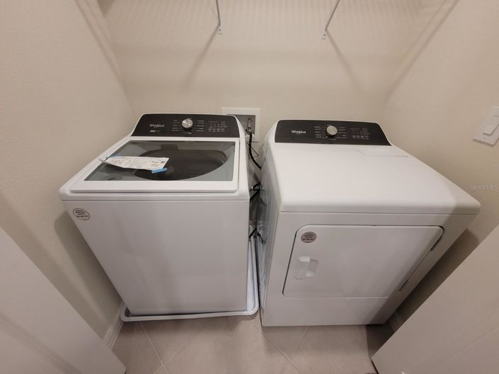 Image No.28-5 Bed Townhouse for sale