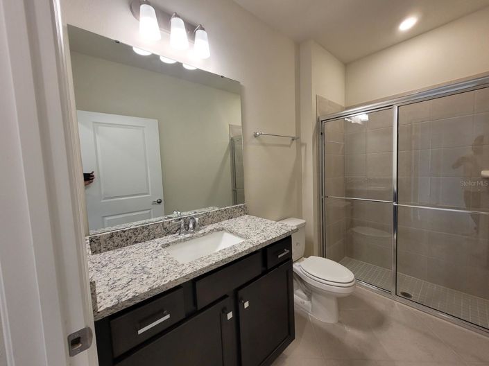 Image No.53-5 Bed Townhouse for sale