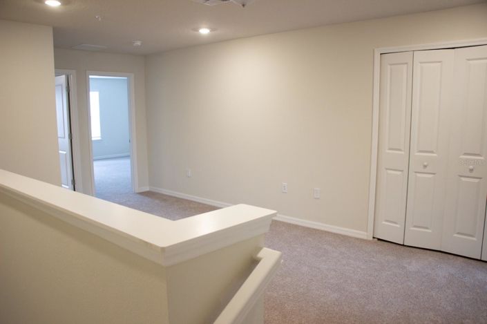 Image No.67-5 Bed Townhouse for sale