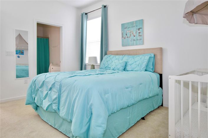 Image No.11-6 Bed House for sale