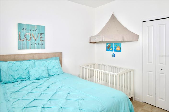 Image No.12-6 Bed House for sale