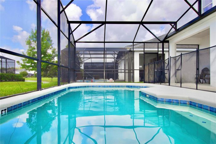 Image No.22-6 Bed House for sale