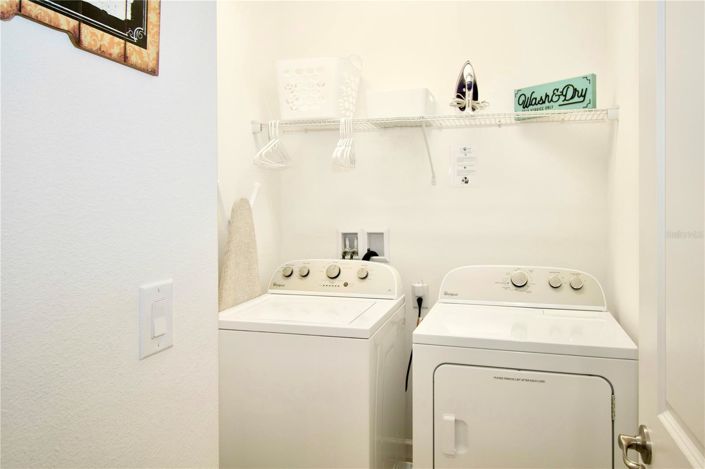 Image No.26-6 Bed House for sale