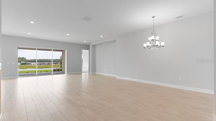 Image No.14-3 Bed House for sale