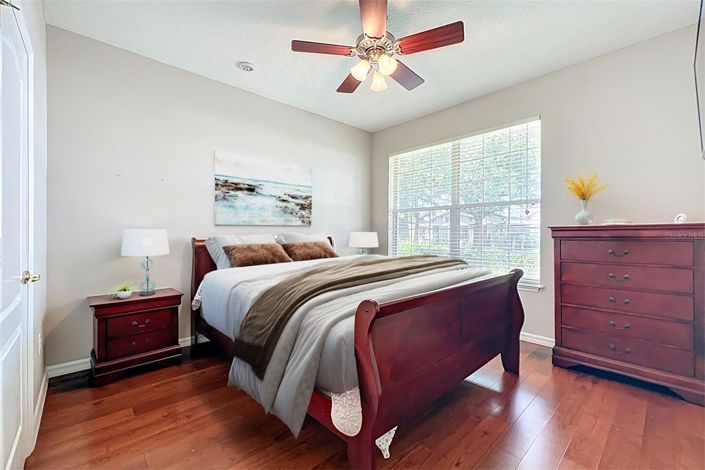 Image No.11-4 Bed House for sale