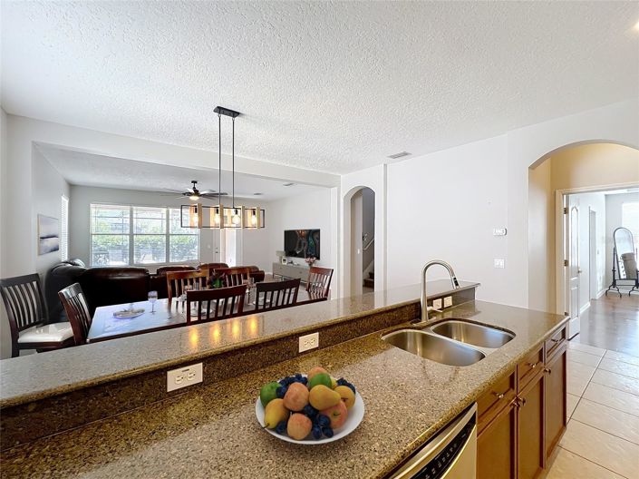 Image No.4-4 Bed House for sale