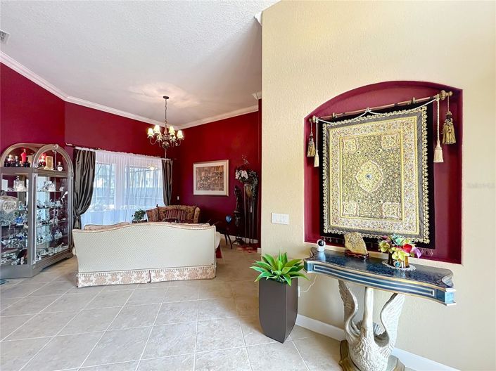 Image No.13-4 Bed House for sale